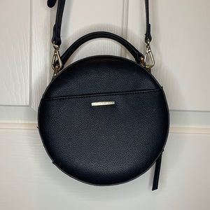Circle Black Vince Camuto Crossbody Bag
